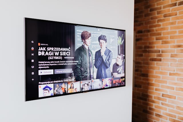 best series to learn english netflix
